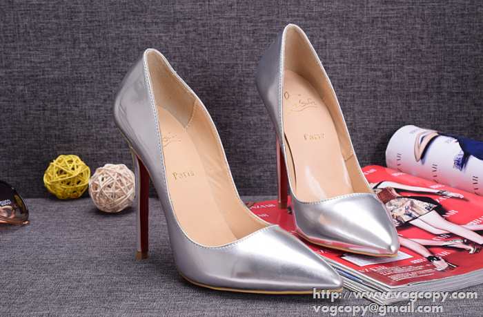 履きやすいのも魅力 2015 Christian Louboutinクリスチャンルブタン洗練なデザイン　 パンプス