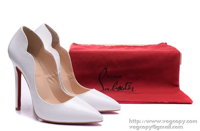 滑らかで2015 Christian Louboutinクリスチャンルブタン スタイルアップ効果　パンプス