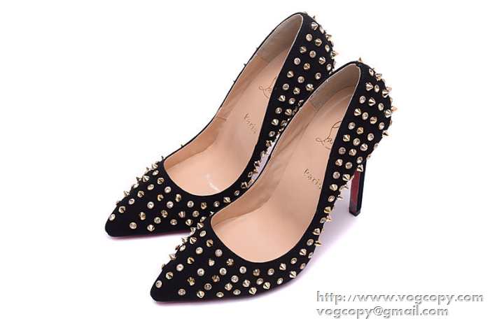 安定感があり 2015 Christian Louboutinクリスチャンルブタン 大活躍　パンプス