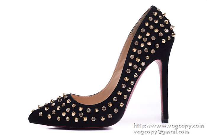 安定感があり 2015 Christian Louboutinクリスチャンルブタン 大活躍　パンプス