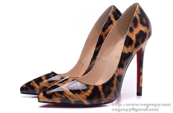 お買い物 2015 Christian Louboutinクリスチャンルブタン 大人っぽくエレガントなパンプス