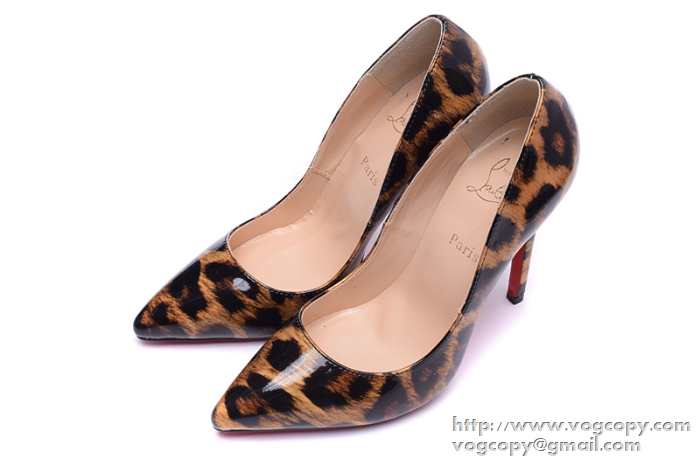 お買い物 2015 Christian Louboutinクリスチャンルブタン 大人っぽくエレガントなパンプス