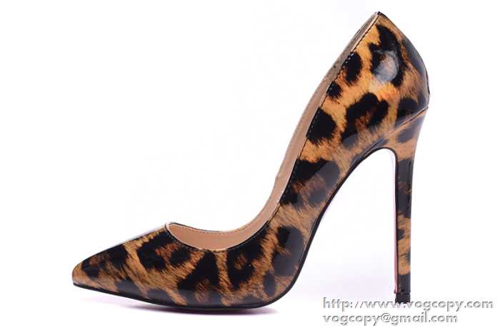 お買い物 2015 Christian Louboutinクリスチャンルブタン 大人っぽくエレガントなパンプス
