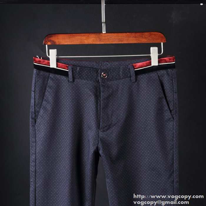美品！2015 ARMANI アルマーニ 耐久性あるチノパン 2色可選