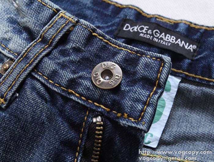 雰囲気を醸し出す　 2015 Dolce&Gabbana ドルチェ＆ガッバーナ　素敵な ダメージデニム
