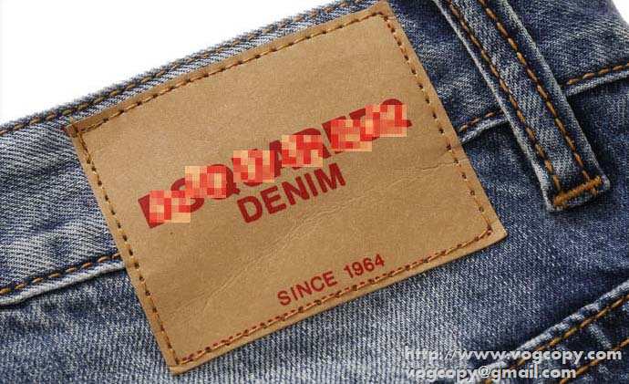 特殊な加工を施し 2015 DSQUARED2 ディースクエアード ジーンズ