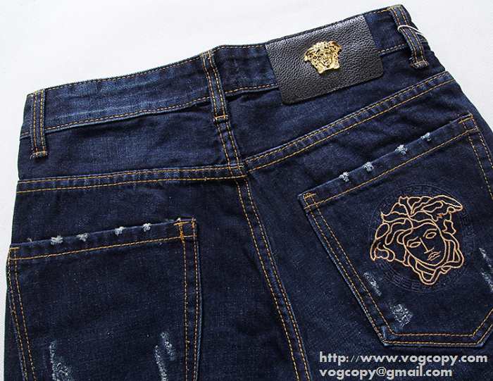 抜群　 2015 VERSACE ヴェルサーチ 便利なアイテム　ジーンズ