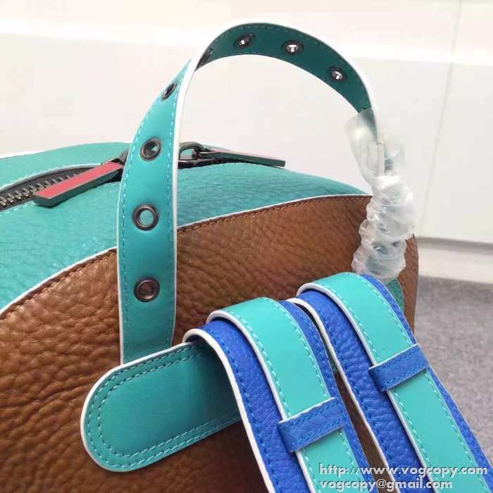 一味違い 2015 Christian Louboutinクリスチャンルブタン 優秀アイテム　リュック