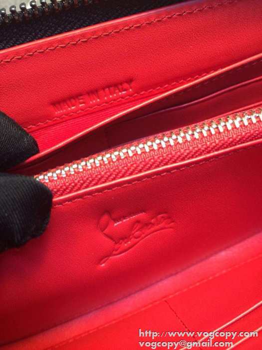 実用的なアイテム　 2015 Christian Louboutinクリスチャンルブタン 個性的なデザインで財布