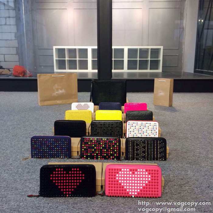高級感ある 2015 Christian Louboutinクリスチャンルブタン　人気販売　 財布 多色選択可