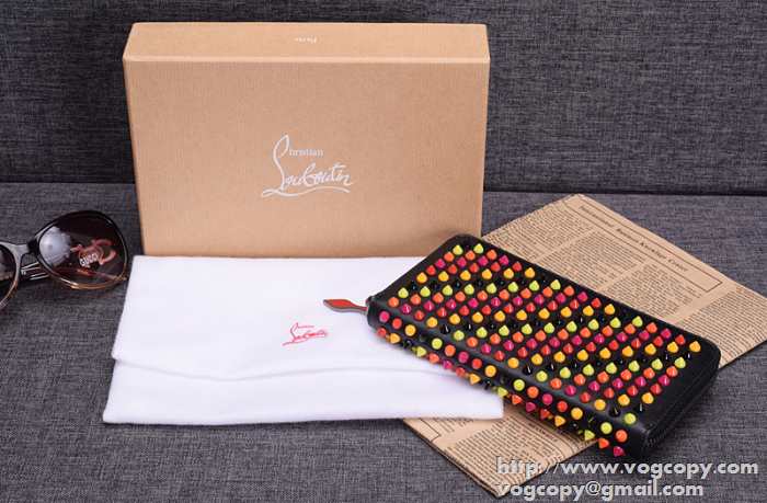 値下げる 2015 Christian Louboutinクリスチャンルブタン 光沢のある財布