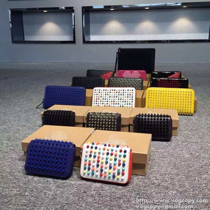 お買い得 2015 Christian Louboutinクリスチャンルブタン 収納力も抜群　財布 ファスナー　カードケース 多色可選択