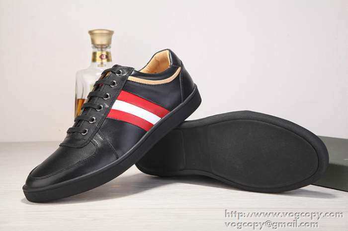 ムダな装飾を排したデザイン 2015 BALLY バリー フラットシューズ 落ち着いた感覚