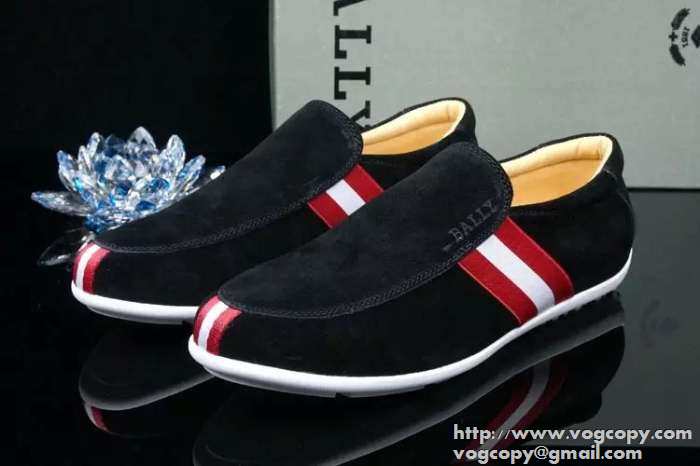 重宝するアイテム　 2015BALLY バリー カジュアルシューズ お洒落を演出する