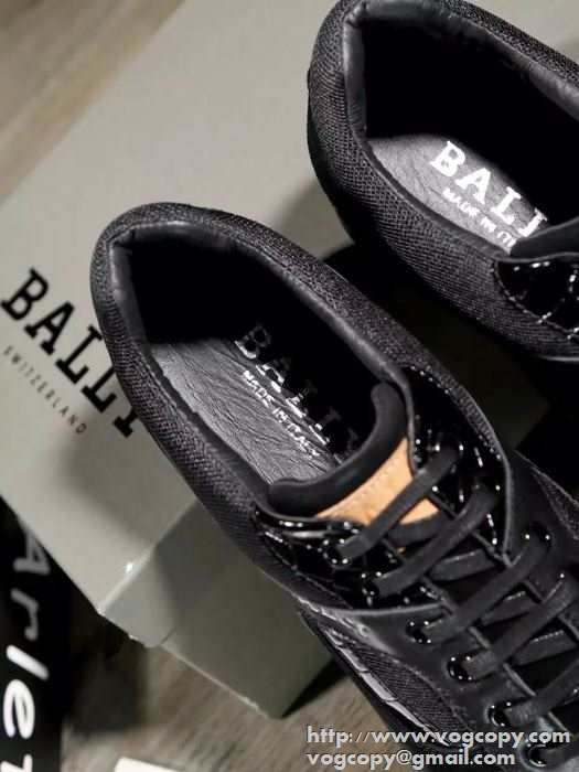 カジュアルすぎず　 2015秋冬 BALLY バリー 疲れにくいランニングシューズ 2色可選