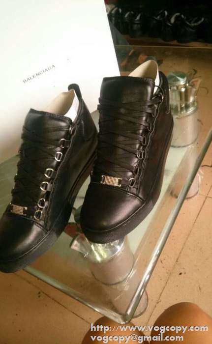 一味違うケーブ！ 2015  BALENCIAGA バレンシアガ ハイカットスニーカー 防臭加工