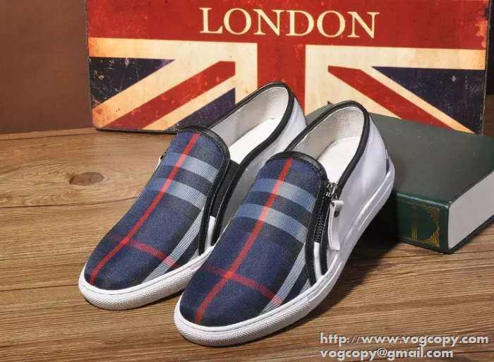 人気を誇る美品！2015 BURBERRY バーバリー カジュアルシューズ 耐摩耗性に優れた