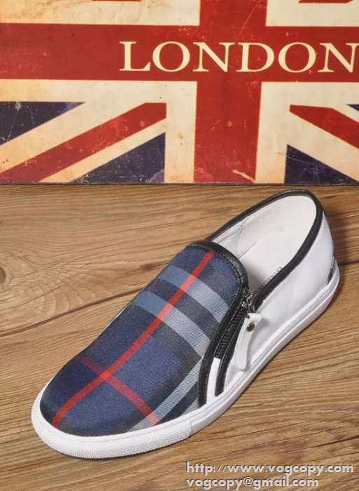 人気を誇る美品！2015 BURBERRY バーバリー カジュアルシューズ 耐摩耗性に優れた