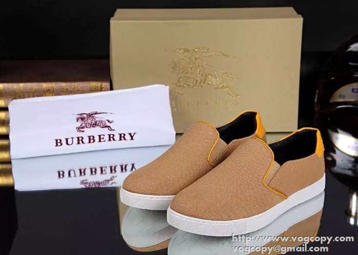 最高のプレゼントに 2015 BURBERRY バーバリー  スリップオン カジュアルシューズ　品質の良さ