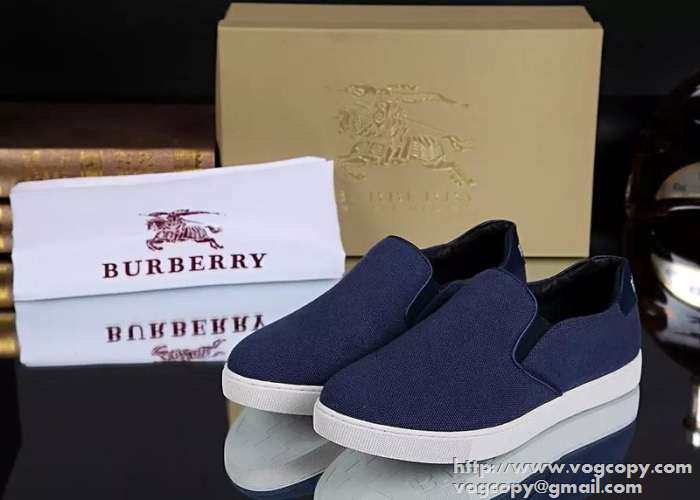 最高のプレゼントに 2015 BURBERRY バーバリー  スリップオン カジュアルシューズ　品質の良さ