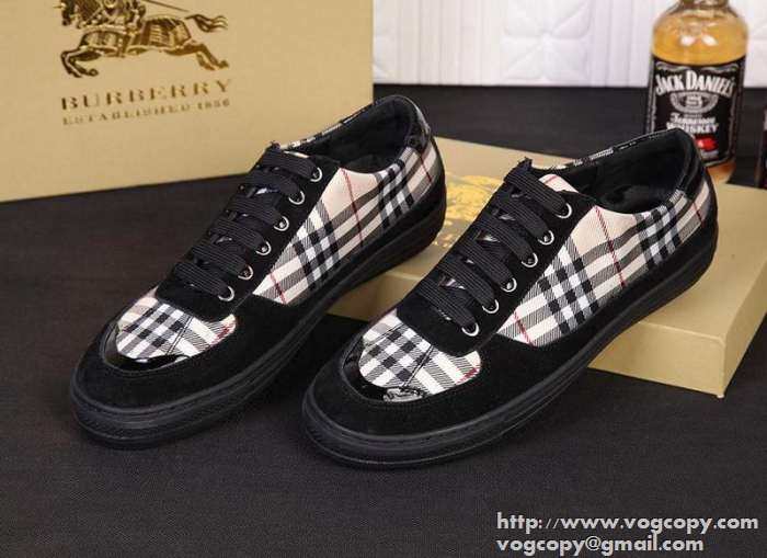 ファッション専門 2015 BURBERRY バーバリー フラットシューズ 　上質な素材