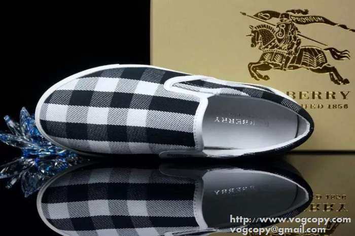 柔軟性満点 2015 BURBERRY バーバリー スリップオン 抗菌、防臭加工