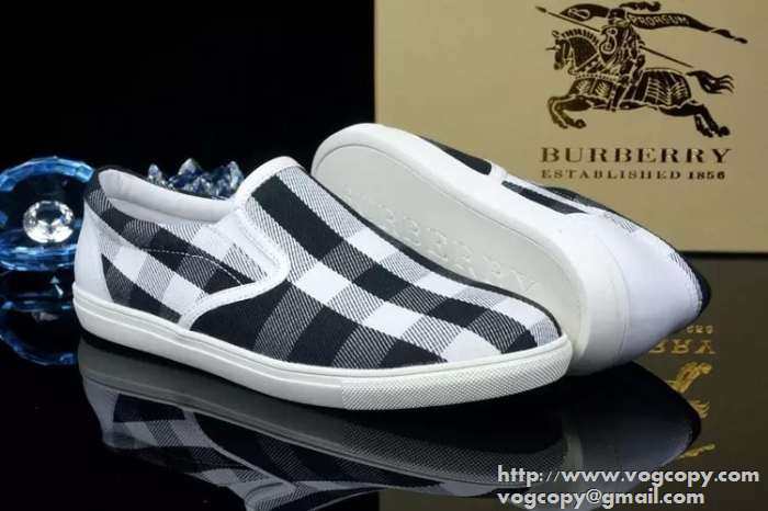 柔軟性満点 2015 BURBERRY バーバリー スリップオン 抗菌、防臭加工