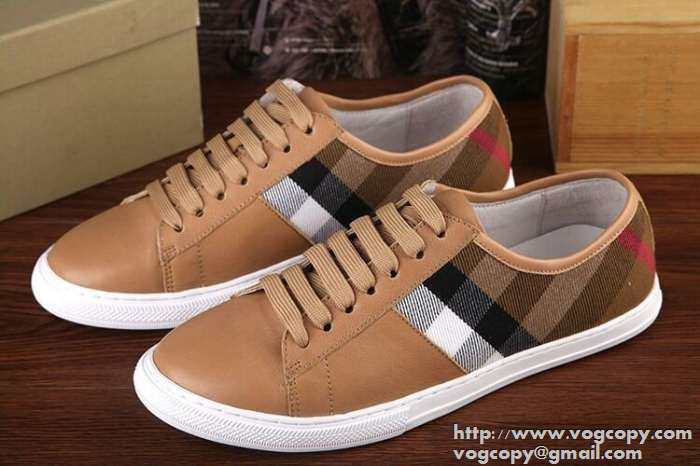 カジュアル注目　2015 BURBERRY バーバリー  フラットシューズ 　定番なデザイン