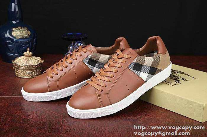 柔軟性のアイテム　2015 BURBERRY バーバリー フラットシューズ 3色可選