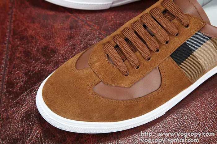 めちゃくちゃお得　2015 BURBERRY バーバリー スニーカー 鮮やかなカラー
