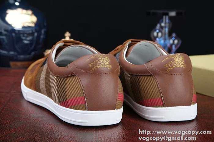 めちゃくちゃお得　2015 BURBERRY バーバリー スニーカー 鮮やかなカラー