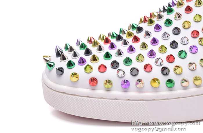 相性抜群　2015 Christian Louboutinクリスチャンルブタン 魅力　フラットシューズ