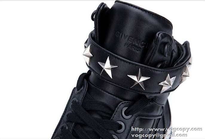 注目度が満点 2015秋冬 GIVENCHY ジバンシー メンズ　レースアップ　上品上質なハイカットスニーカー