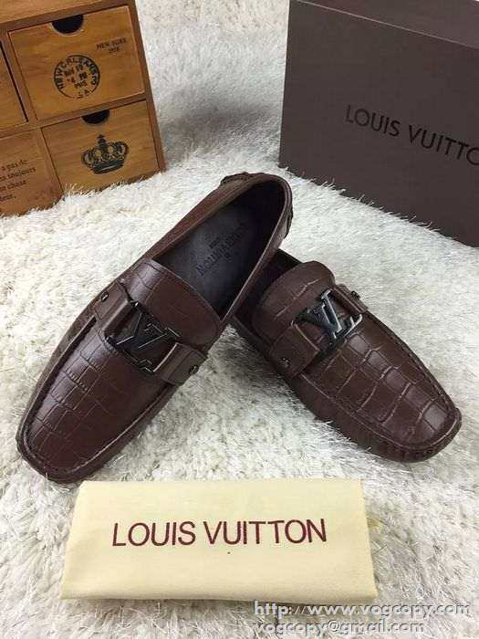美品　2015 LOUIS VUITTON ルイ ヴィトン コピーブランド 優良　カジュアルシューズ