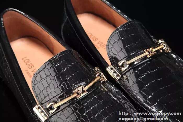 完売　美品　 2015 LOUIS VUITTON ルイ ヴィトン存在感がある　 ビジネスシューズ 2色可選 