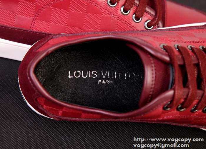 魅力的　 2015 LOUIS VUITTON ルイ ヴィトン軽い履き心地で　 フラットシューズ 3色可選