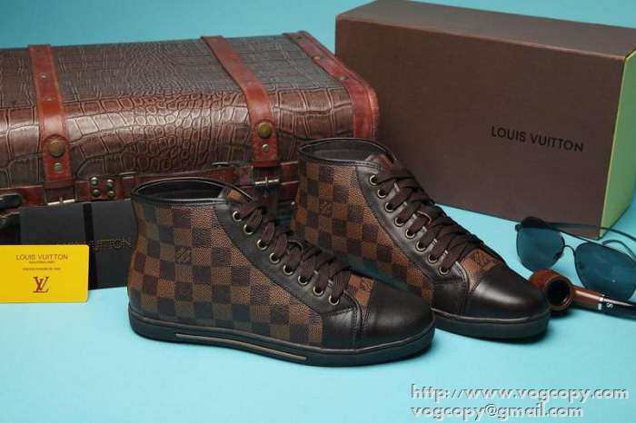 完売品2015  LOUIS VUITTON ルイ ヴィトン 安心感がある ハイカットスニーカー 2色可選