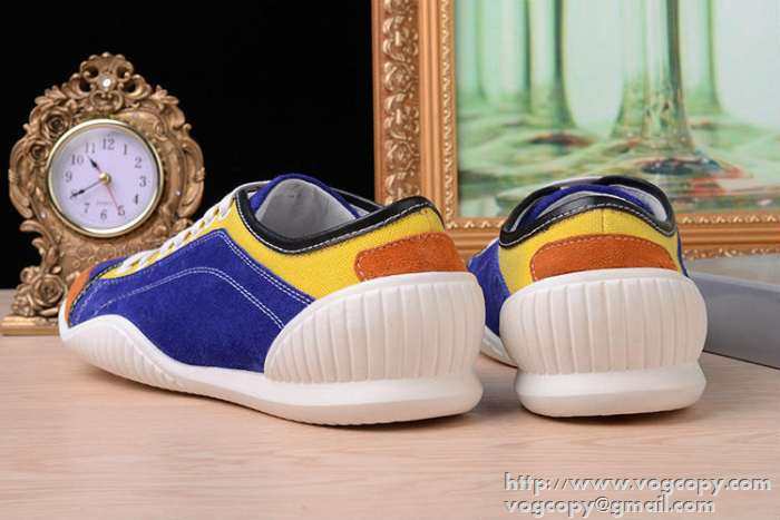 ポップなファッション 2015 PRADA プラダ スニーカー 2色可選