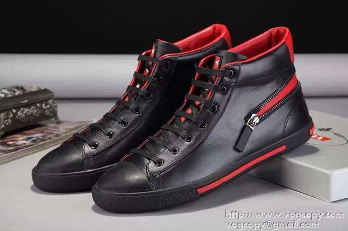 すごいオシャレ感! 2015 PRADA プラダ 優しい履き心地 ハイカットスニーカー 2色可選