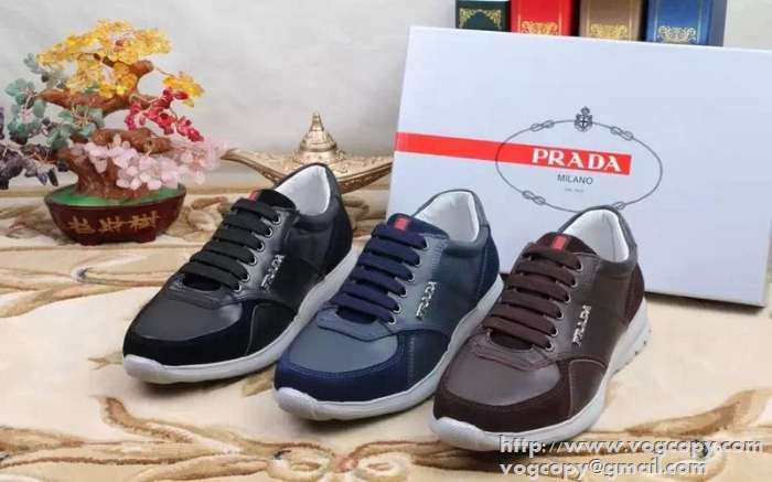 スニーカーを代表する名作 2015 PRADA プラダ スニーカー 抗菌?防臭加工 3色可選
