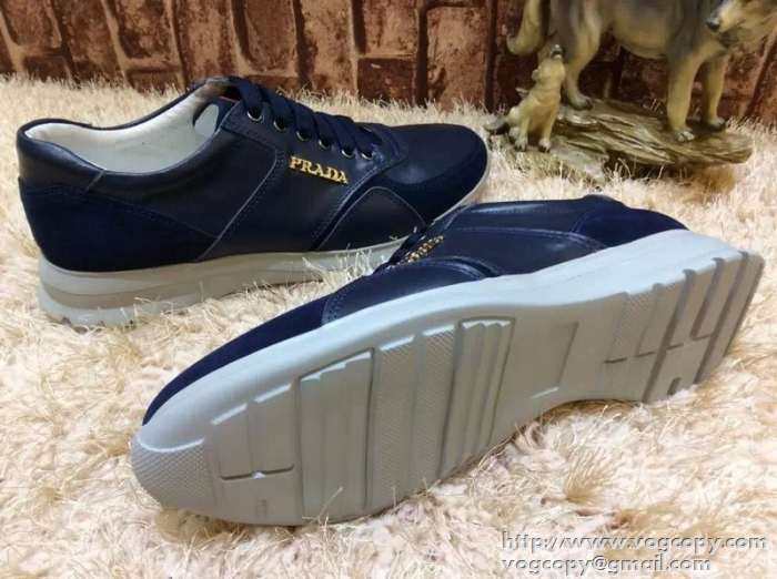 スニーカーを代表する名作 2015 PRADA プラダ スニーカー 抗菌?防臭加工 3色可選