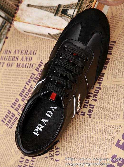 フラットの最上級 2015 PRADA プラダ  フラットシューズ スニーカー 2色可選