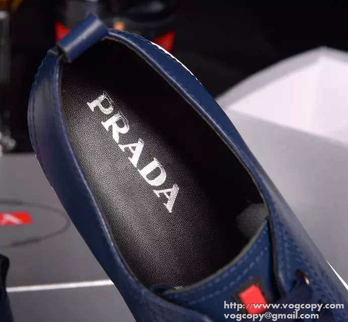 カジュアルな個性派 2015 PRADA プラダ フラットシューズ 抗菌?防臭加工 
