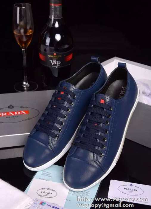 カジュアルな個性派 2015 PRADA プラダ フラットシューズ 抗菌?防臭加工 