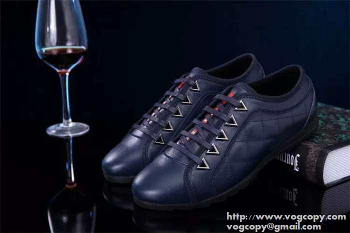 走り速い 2015 PRADA プラダ ランニングシューズ 靴の滑り止め 2色可選