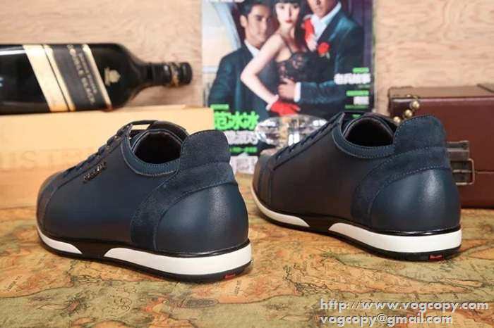 柔軟性に優れ  2015  PRADA プラダ スニーカー 3色可選