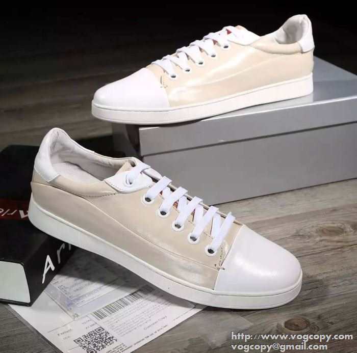 シンプルな2015秋冬 PRADA プラダ 実用的でフラットシューズ 2色可選