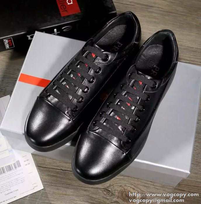 シンプルな2015秋冬 PRADA プラダ 実用的でフラットシューズ 2色可選