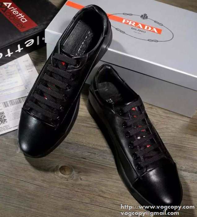 シンプルな2015秋冬 PRADA プラダ 実用的でフラットシューズ 2色可選