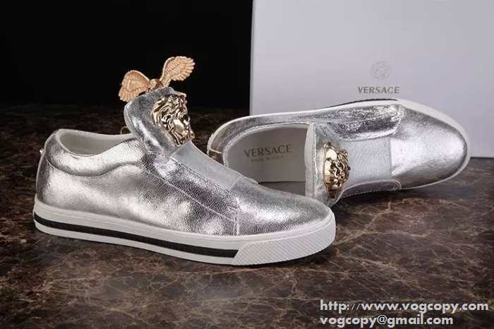 注目のアイテム　2015 VERSACE ヴェルサーチ フラットシューズ 最高の 贈り物